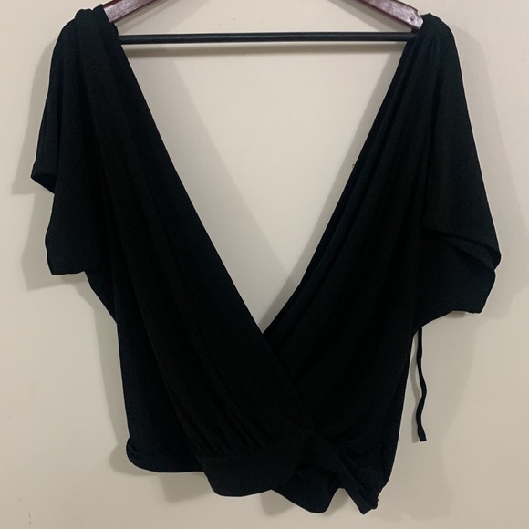 Express Blouse Top deep neckline blouse size S Black color - Picture 7 of 7